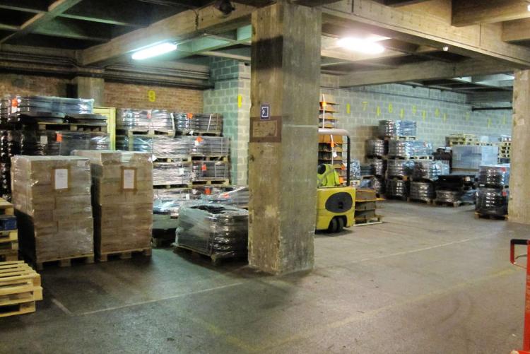 6000 m² de stockage